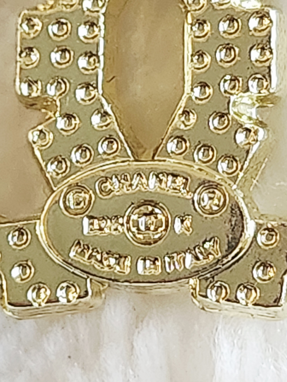 CHANEL Gold CC Logo Crystal Stud Earrings - Picture 6 of 6